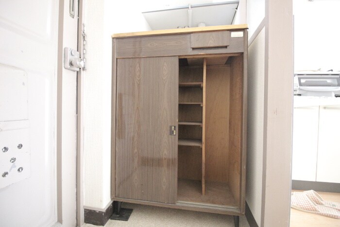 物件内観写真18　(靴箱)