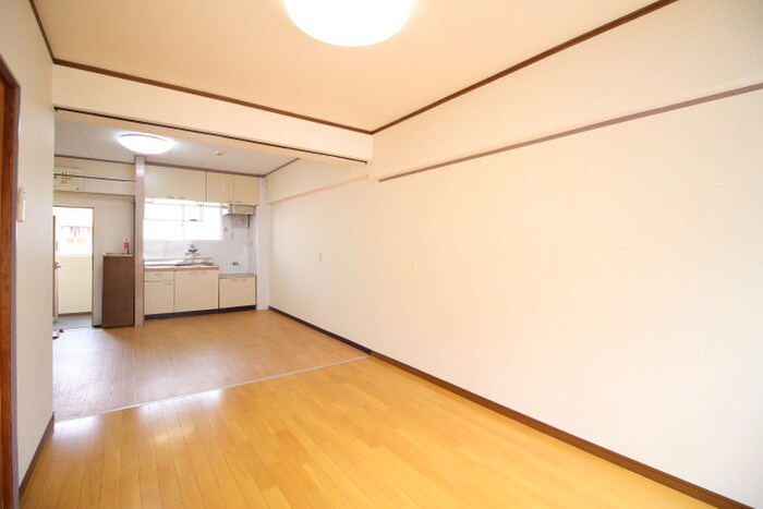 物件内観写真21　(居室)