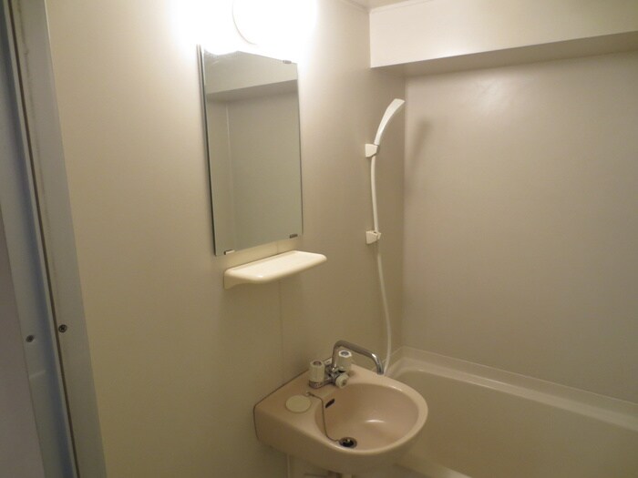 物件内観写真13　(洗面)