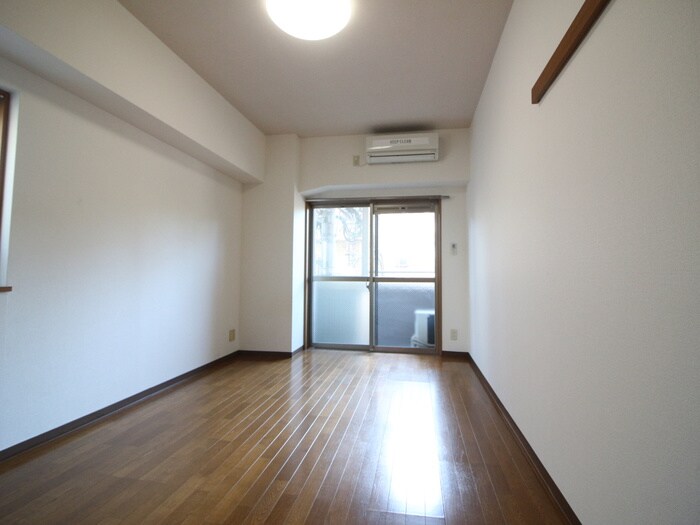 物件内観写真16　(居室)