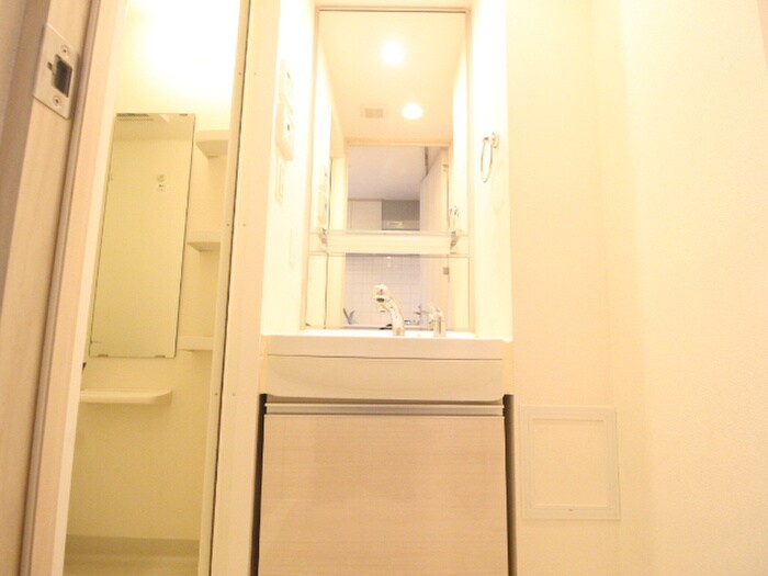 物件内観写真10　(洗面)