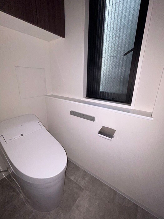 物件内観写真14　(トイレ)