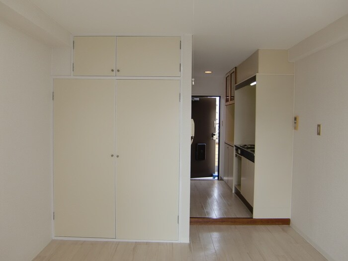 物件内観写真17　(収納)