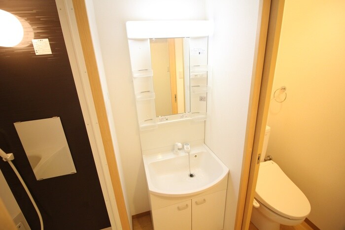 物件内観写真10　(洗面)