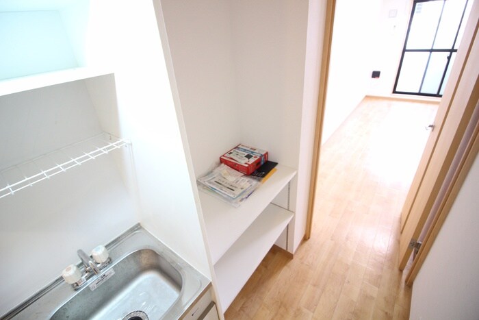 物件内観写真15　(廊下)