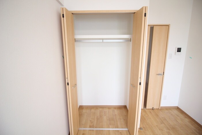 物件内観写真16　(収納)