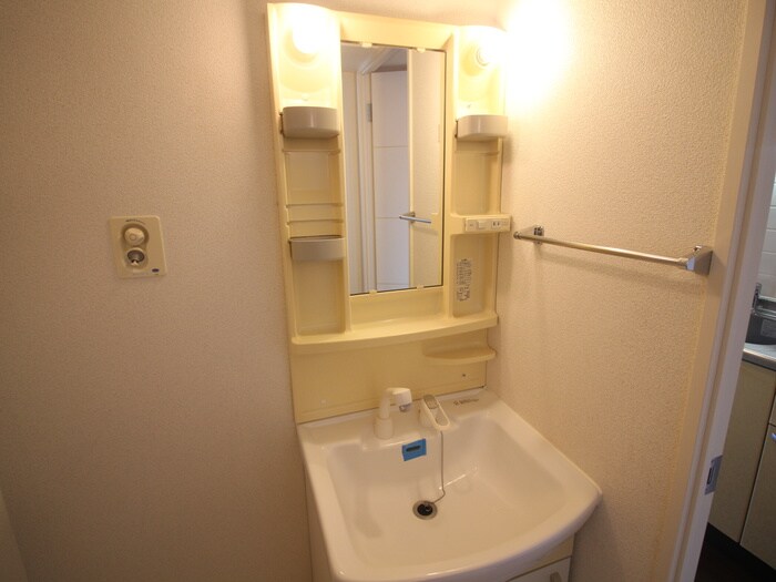 物件内観写真13　(洗面)