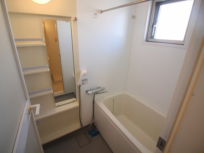 物件内観写真14　(バス／シャワールーム等)