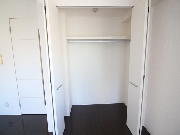 物件内観写真21　(収納)