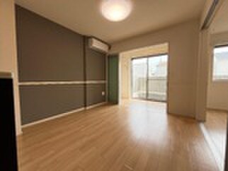 物件内観写真6　(居室)