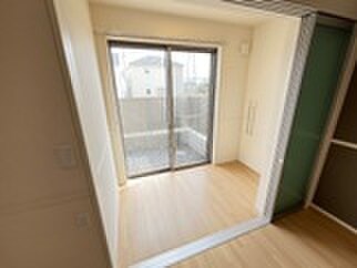 物件内観写真9　(ベランダ・バルコニー)