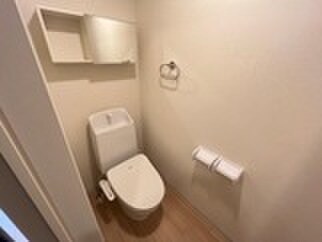 物件内観写真19　(トイレ)