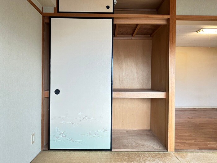 物件内観写真14　(収納)