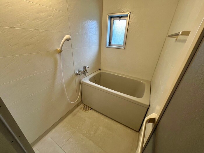物件内観写真12　(バス／シャワールーム等)