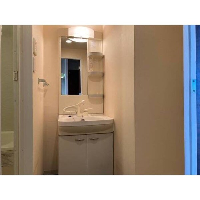 物件内観写真10　(洗面)