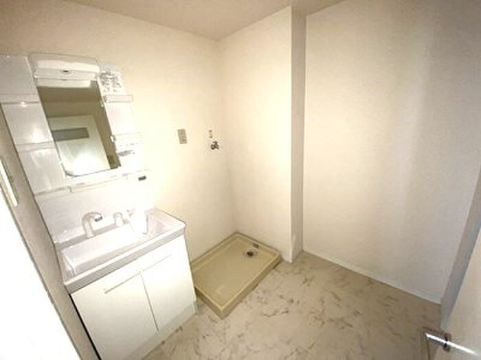 物件内観写真15　(洗面)