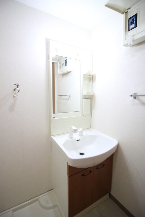 物件内観写真5　(洗面)