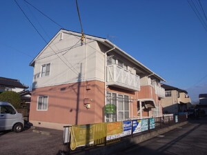 ハイツ泉外観写真