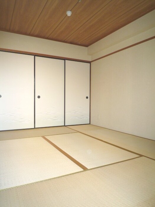 物件内観写真14　(居室)