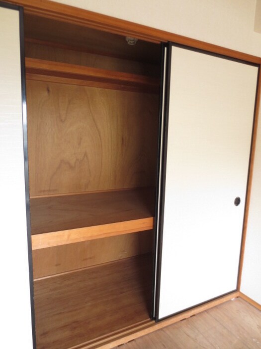 物件内観写真18　(収納)