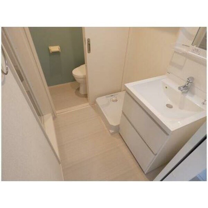 物件内観写真4　(洗面)