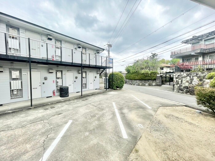 物件内観写真22　(室内からの展望)