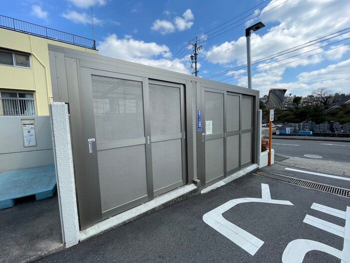 物件外観写真6　(建物設備)