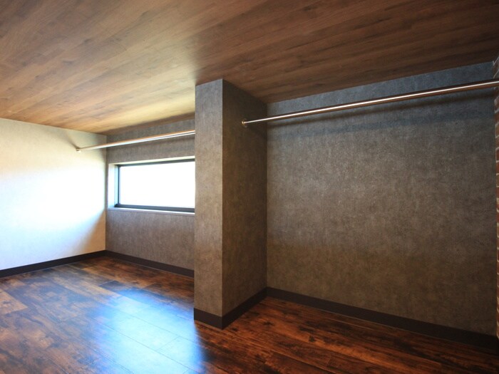 物件内観写真18　(収納)