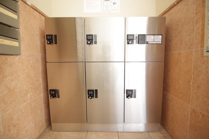 物件外観写真6　(建物設備)