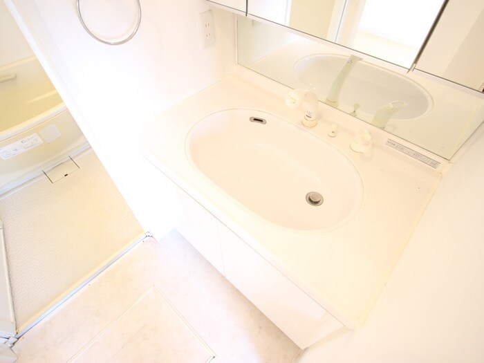 物件内観写真10　(洗面)