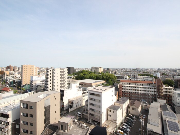 物件内観写真21　(室内からの展望)