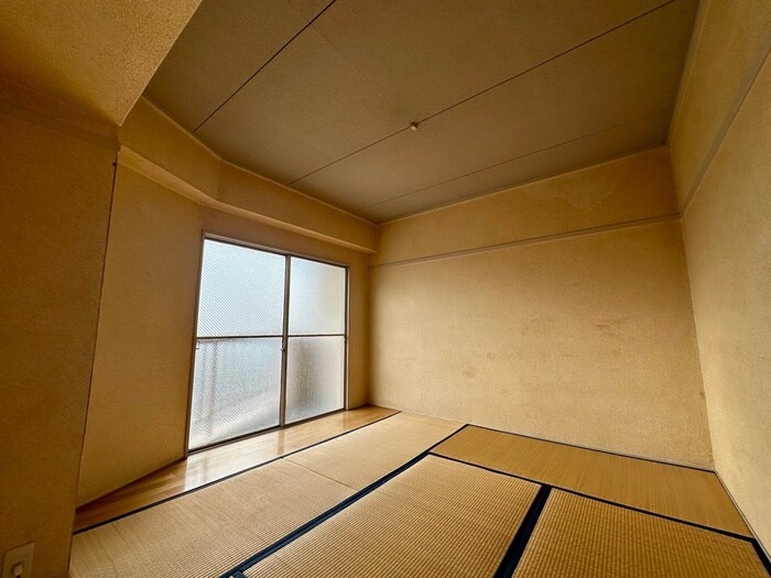 物件内観写真9　(居室)