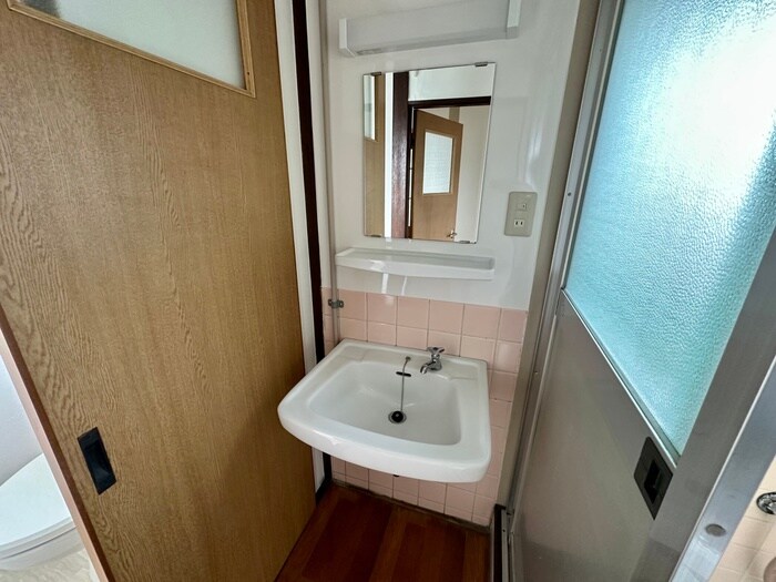 物件内観写真17　(洗面)