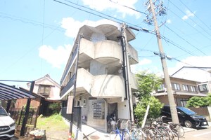 フラット１８外観写真
