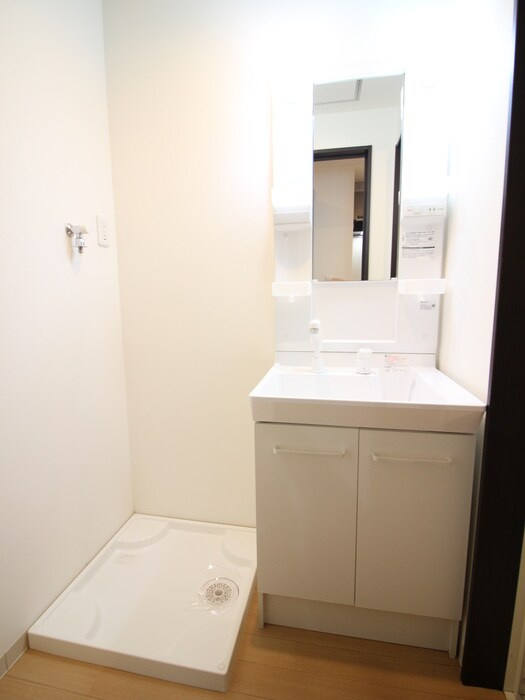 物件内観写真11　(洗面)