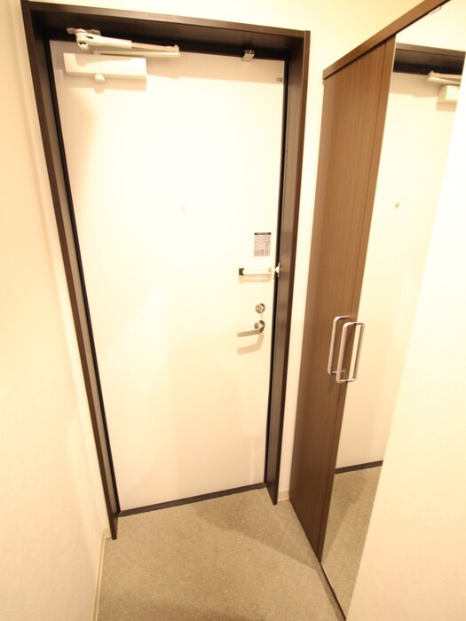 物件内観写真20　(玄関)
