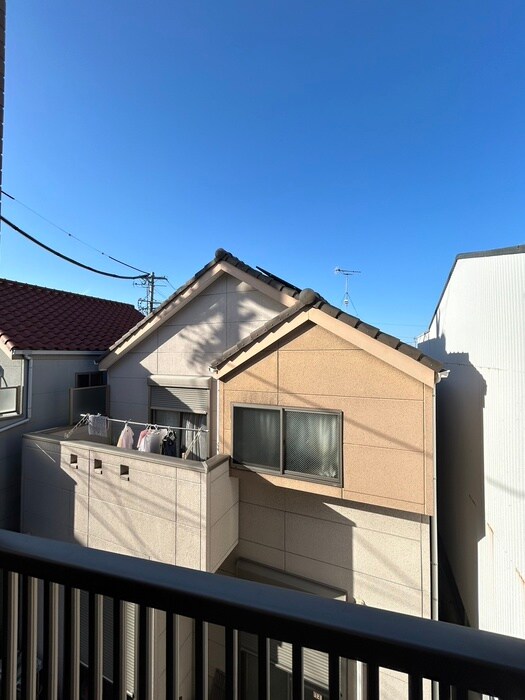 物件内観写真13　(室内からの展望)