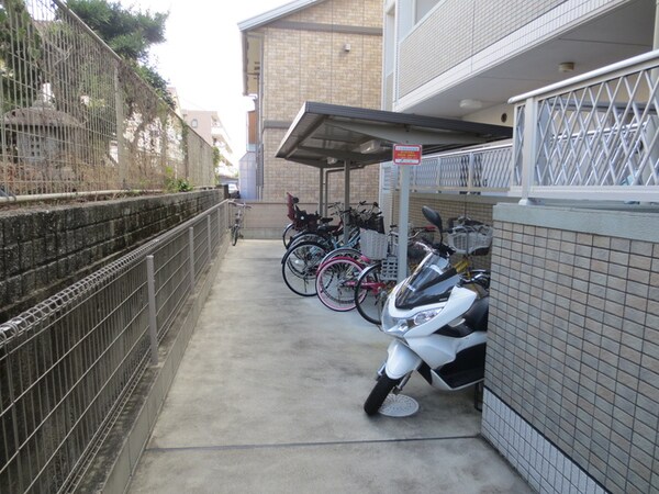 駐輪場