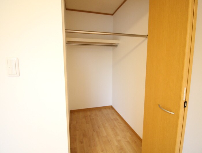 物件内観写真14　(収納)