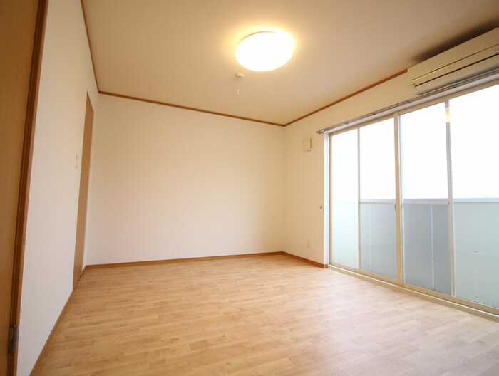 物件内観写真17　(居室)