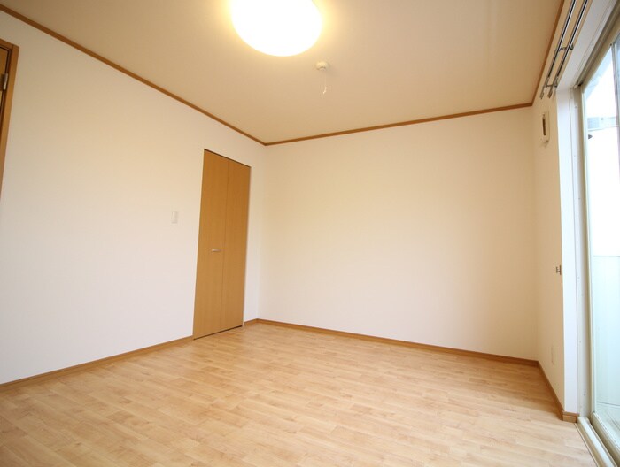 物件内観写真18　(居室)