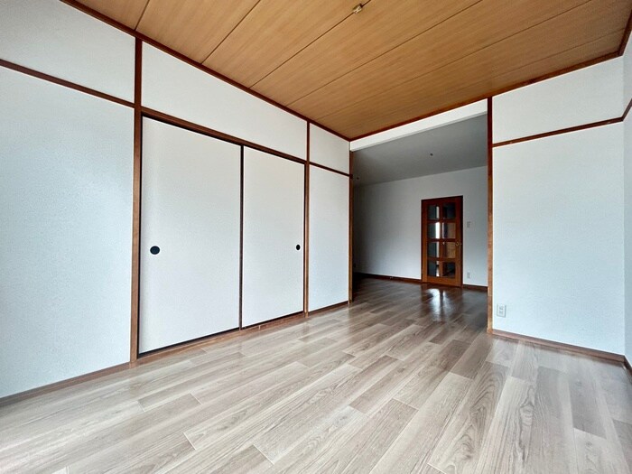 物件内観写真7　(居室)