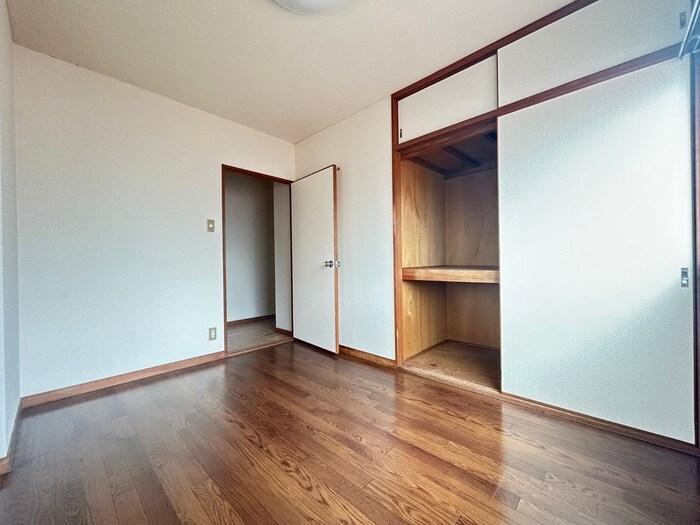 物件内観写真17　(居室)