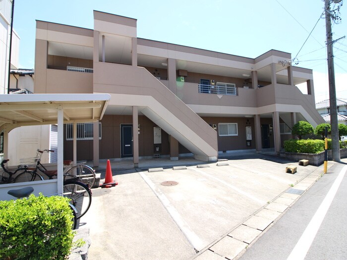 物件外観写真4　(外観写真)