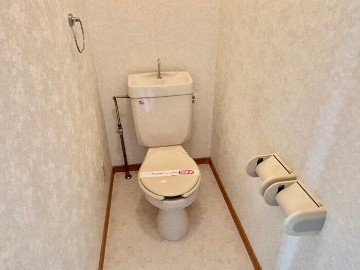 物件内観写真12　(トイレ)