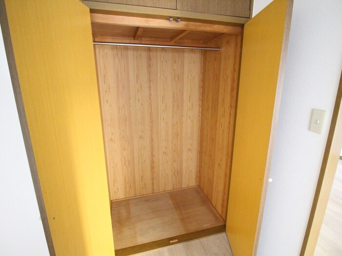 物件内観写真15　(収納)