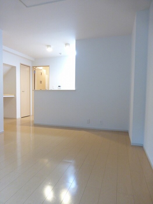 物件内観写真4　(内観写真)