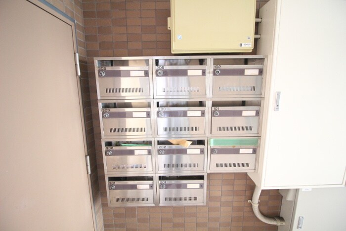 物件外観写真6　(建物設備)