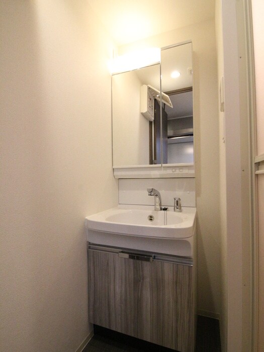 物件内観写真14　(洗面)