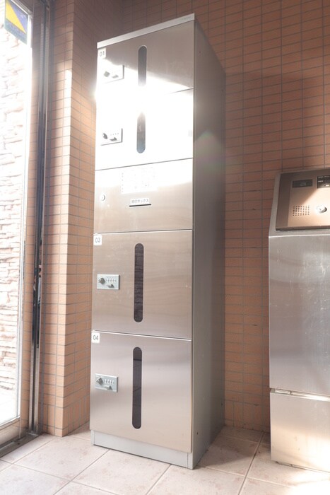 物件外観写真6　(建物設備)